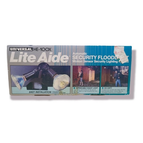 Universal HE-100X Lite Aide Automatic Motion Sensor Security Floodlight - New - Picture 1 of 3